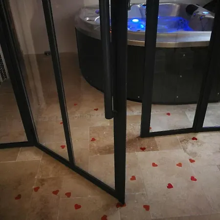 La De Diane Bed & Breakfast *